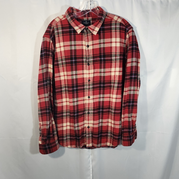 American Eagle Outfitters Other - American Eagle Outfitters Red and Black Checkered Men's Shirt